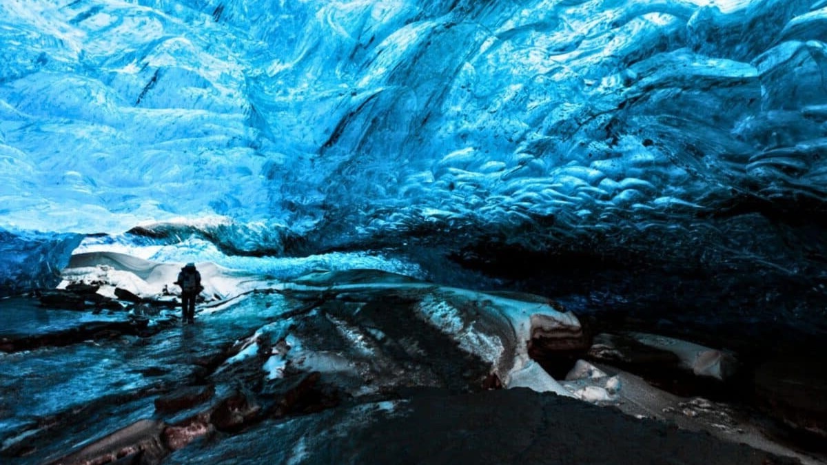 er verschwand 63 tage lang in einer höhle und kehrte mit der entstehung einer neuen biologie zurück, die sich 60 jahre später noch immer weiterentwickelt