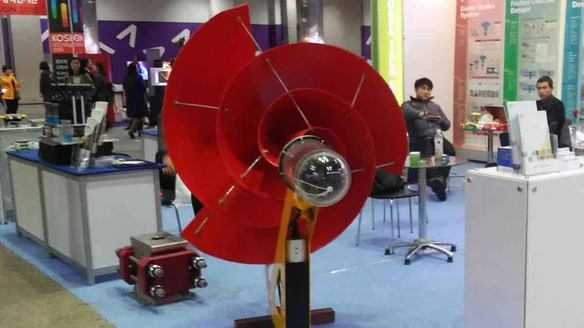 Diese leise Mini-Windturbine liefert 1.500 kWh kostenlos und übertrifft Solarenergie